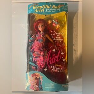 Vintage Calypso Beautiful Hair Ariel